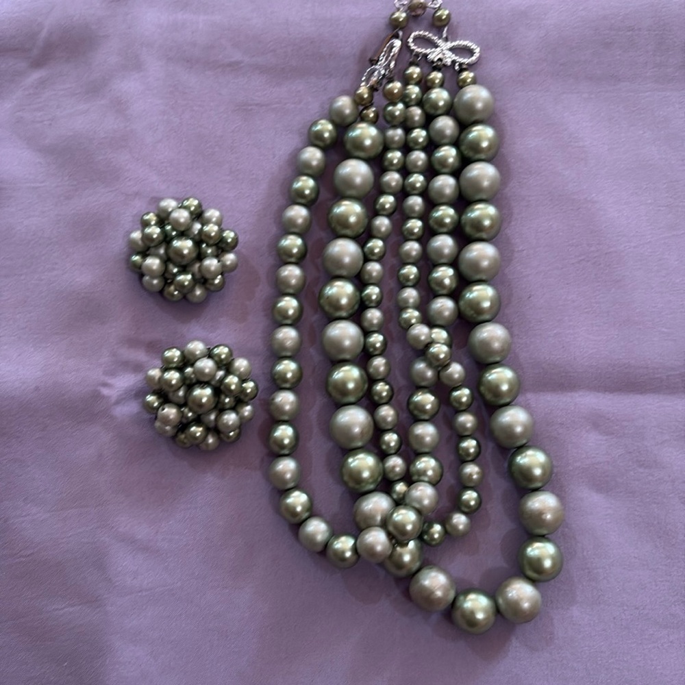 Vintage green “pearl” costume jewelry